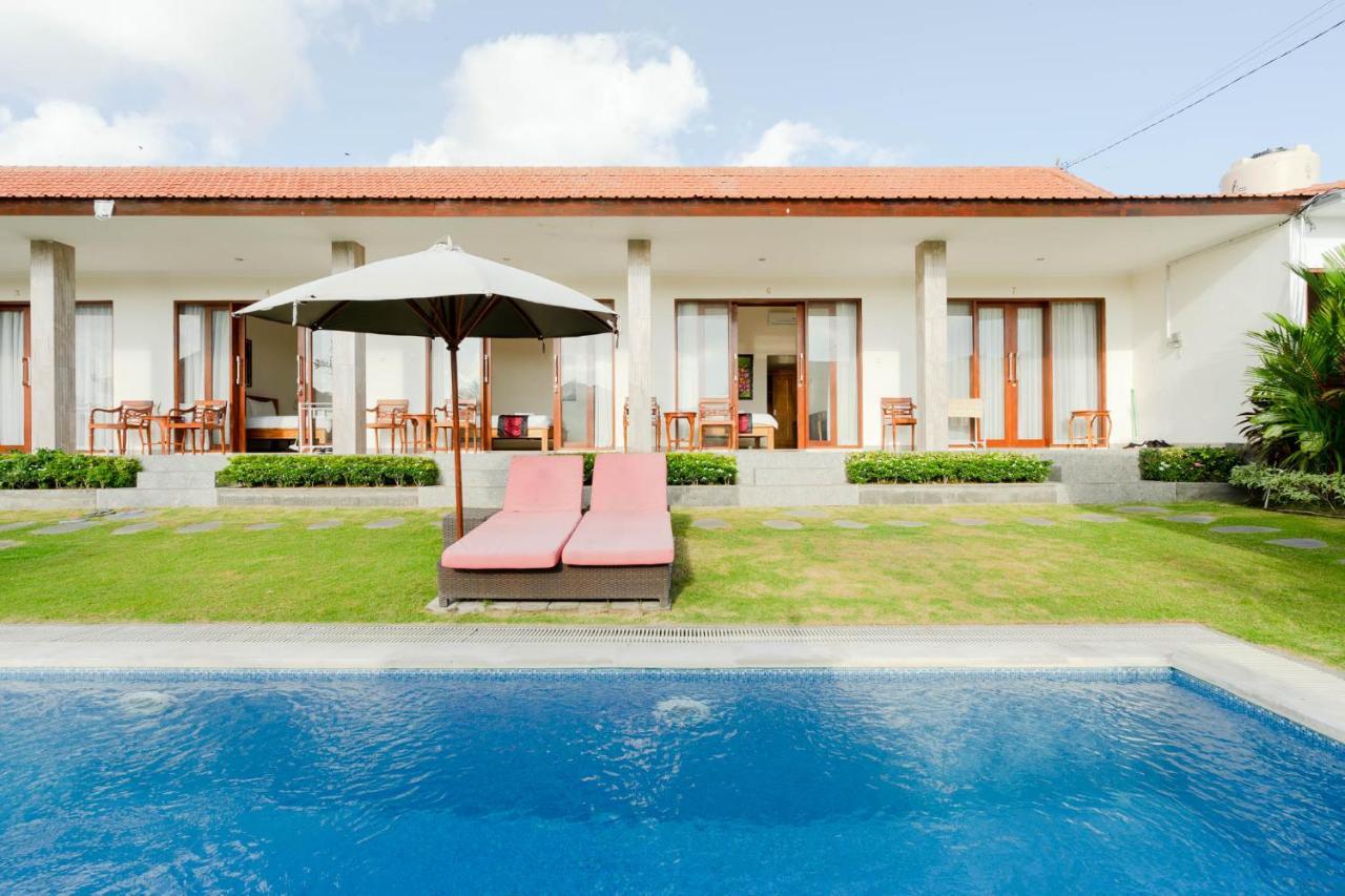 Rara Guesthouse Canggu  Bagian luar foto